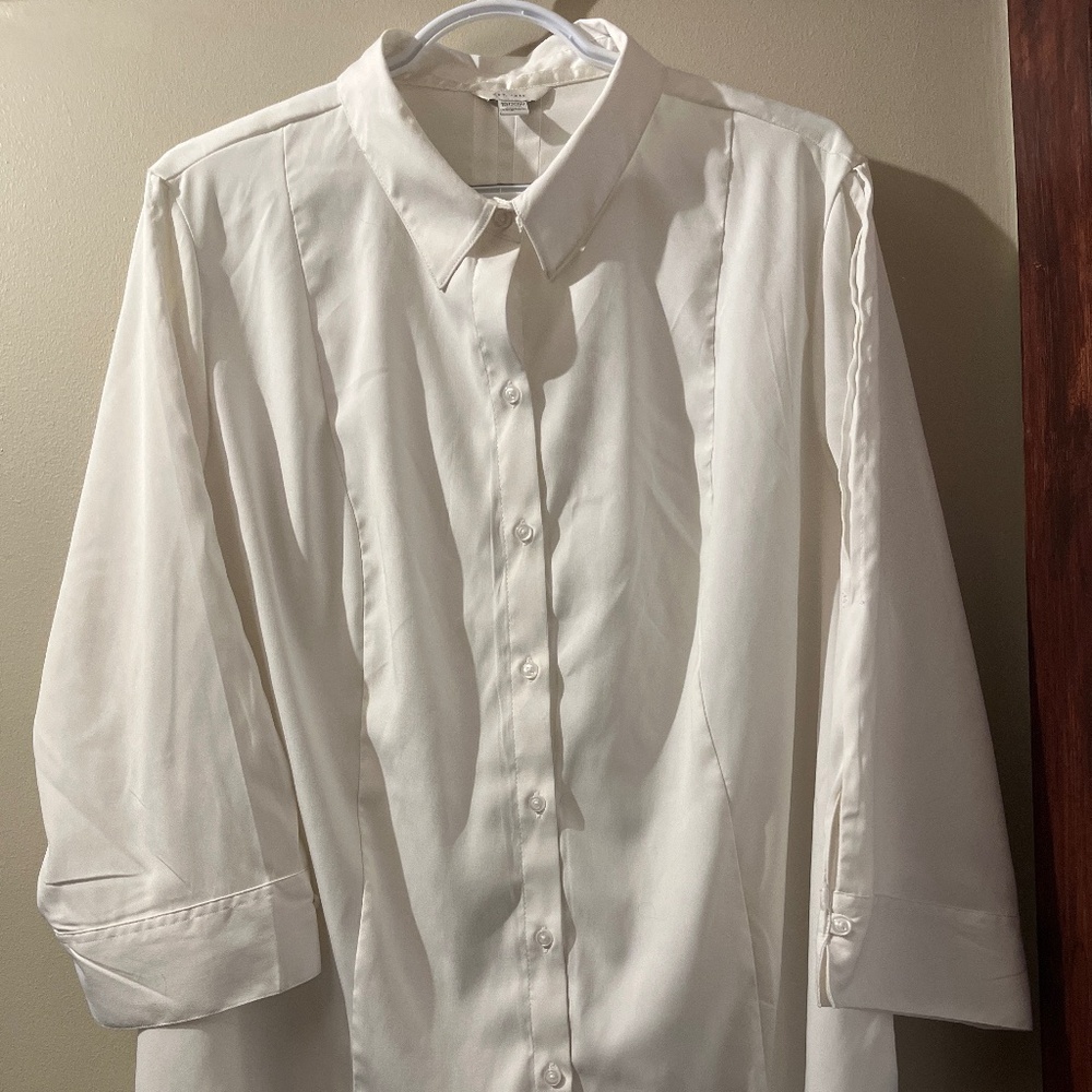 Dressy white Blouse